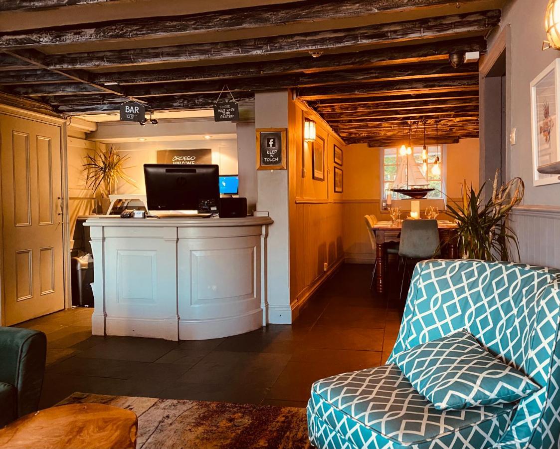 Gazelle Hotel Menai Bridge Εξωτερικό φωτογραφία