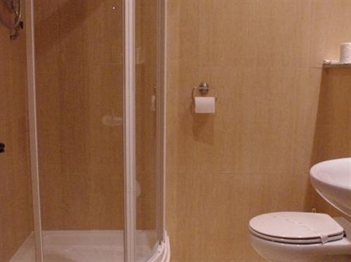 Gazelle Hotel Menai Bridge Εξωτερικό φωτογραφία